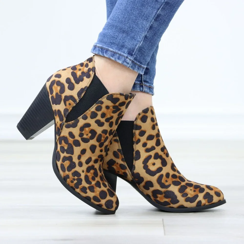 Chelsea Cone High Heel Ankle Boots Leopard Synthetic Suede Pointed Toe - Picture 5 of 11